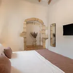 Casa Nougia