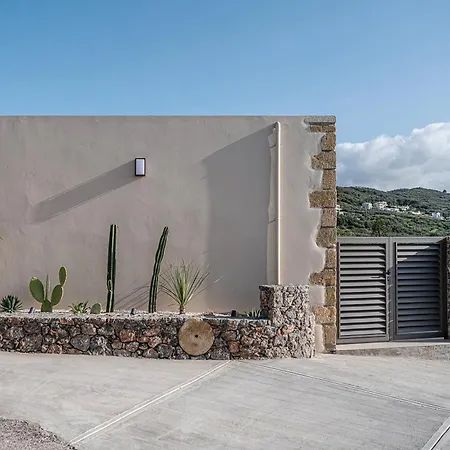 וילה Casa Nougia *